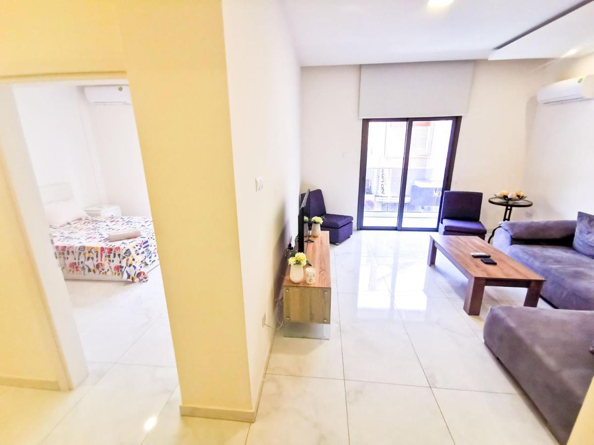 The White Pearl Apartment Larnaca Bagian luar foto